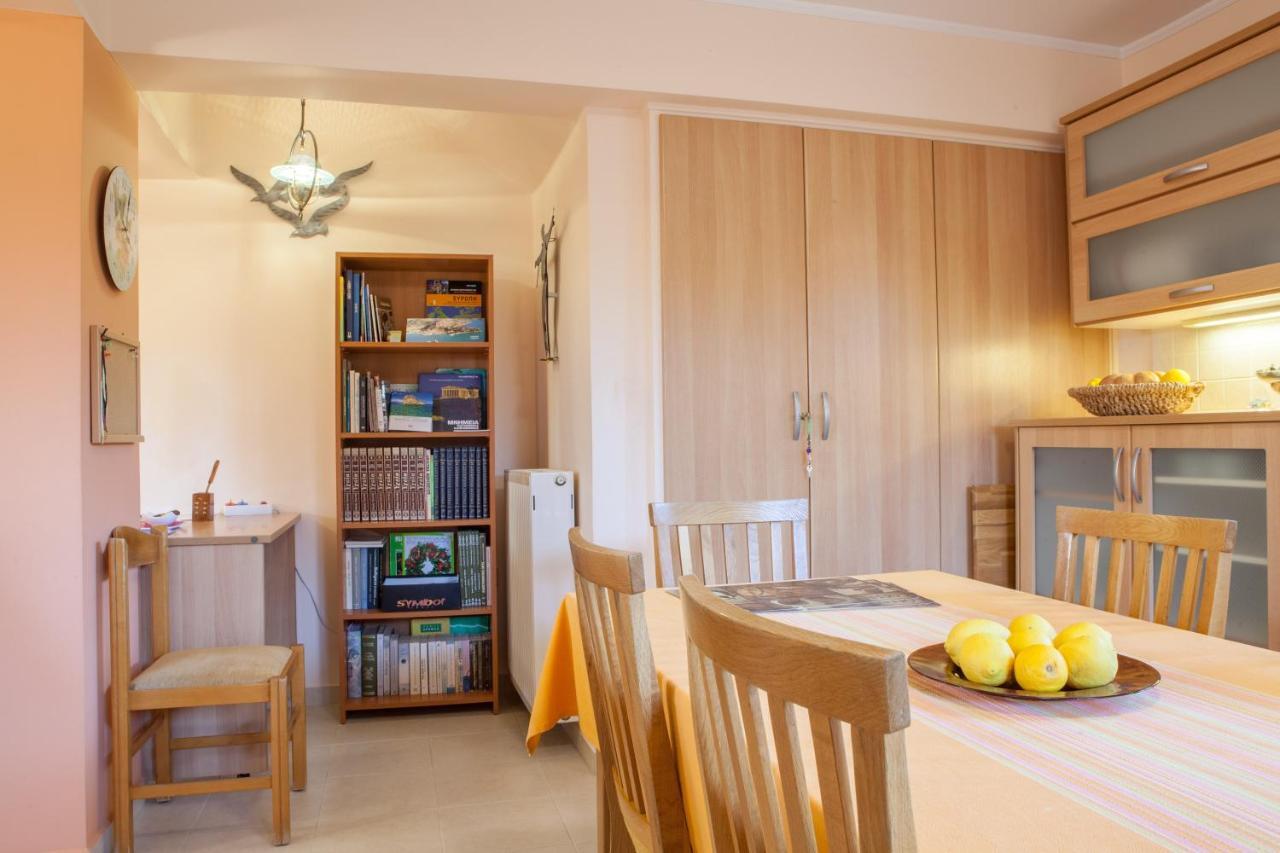Iris-Gogo House Apartman Návplio Kültér fotó